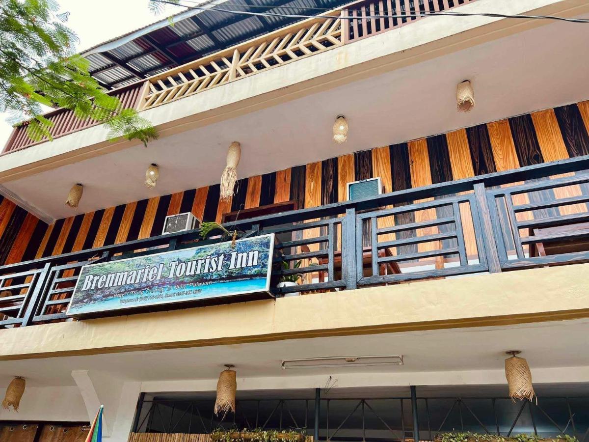 Brenmariel Tourist Inn 爱妮岛 外观 照片