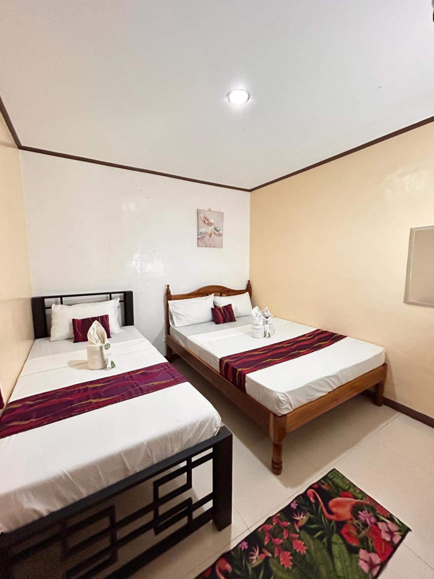 Brenmariel Tourist Inn 爱妮岛 外观 照片