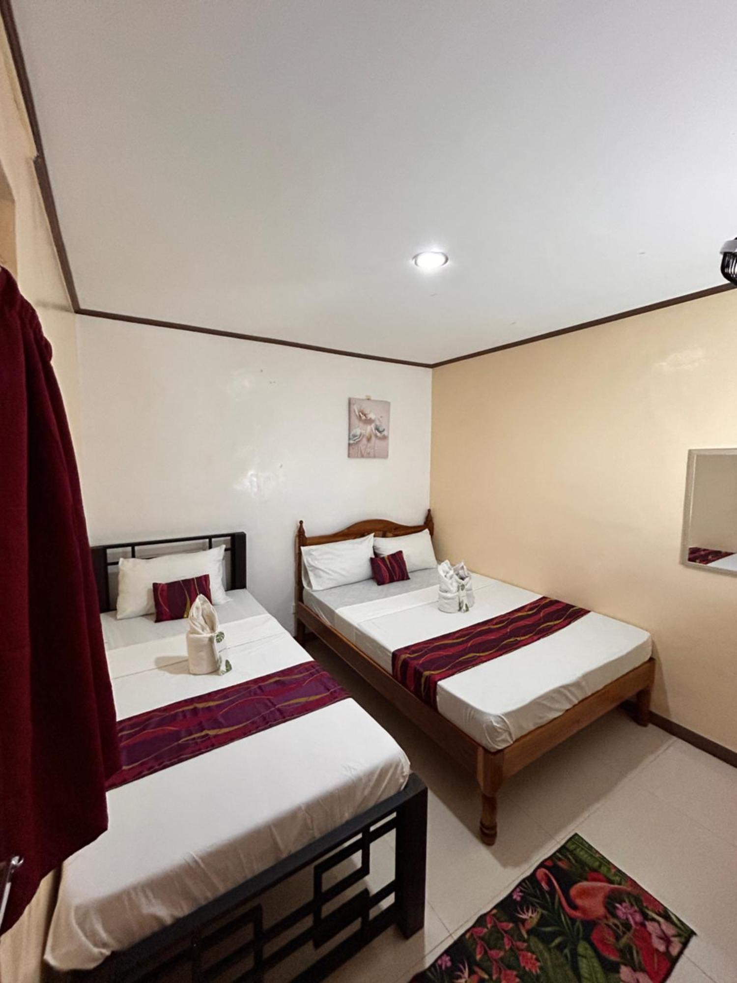 Brenmariel Tourist Inn 爱妮岛 外观 照片
